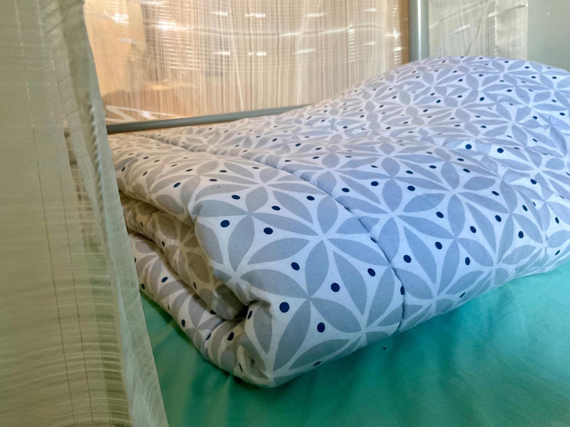 Female-Dortoir Femme -Dorm Shared Room Paris Bobigny Zewnętrze zdjęcie