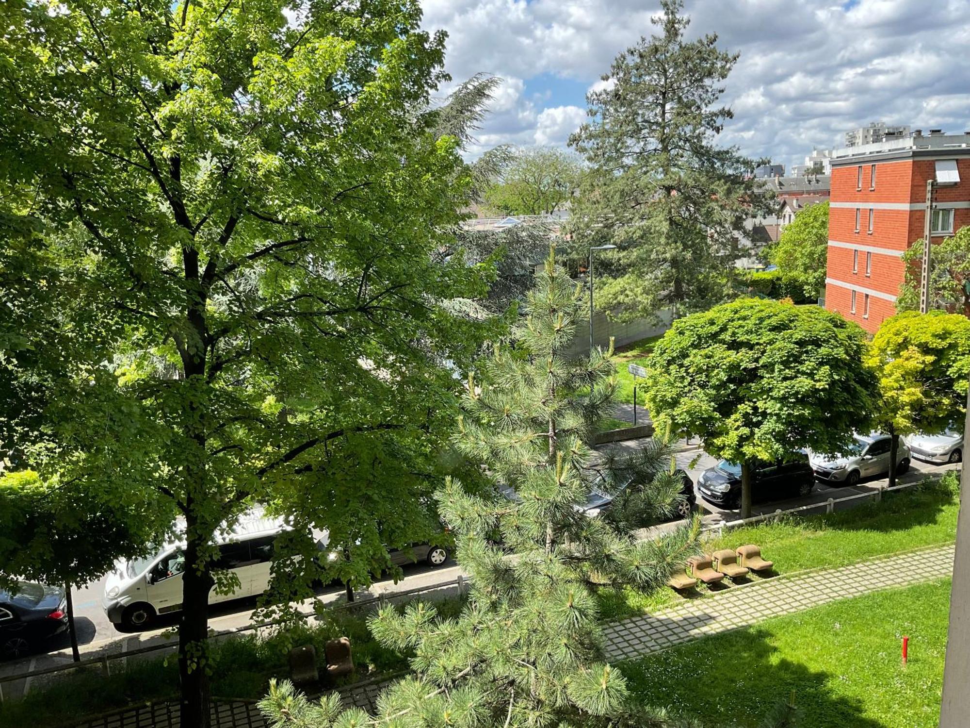 Female-Dortoir Femme -Dorm Shared Room Paris Bobigny Zewnętrze zdjęcie