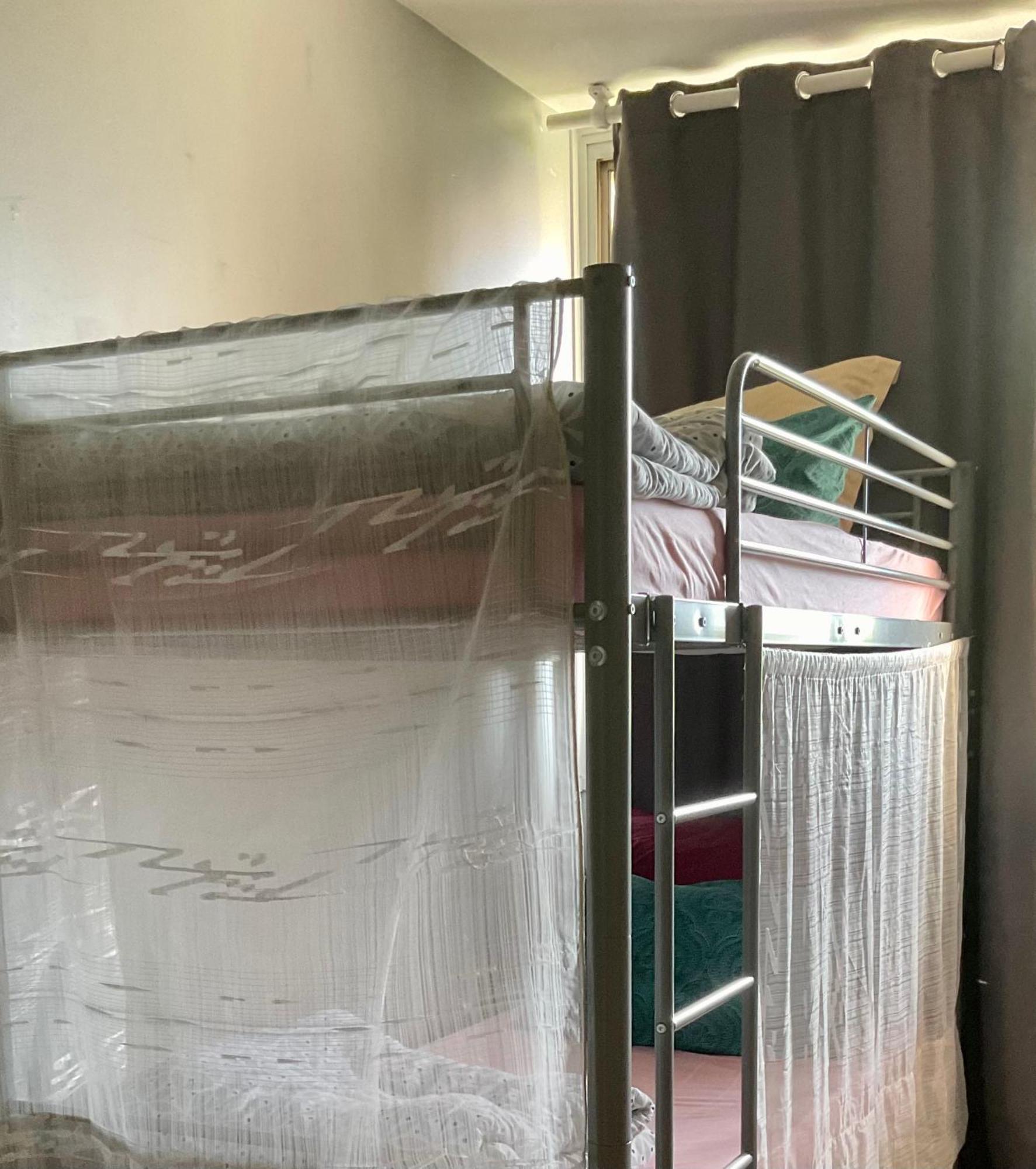 Female-Dortoir Femme -Dorm Shared Room Paris Bobigny Zewnętrze zdjęcie