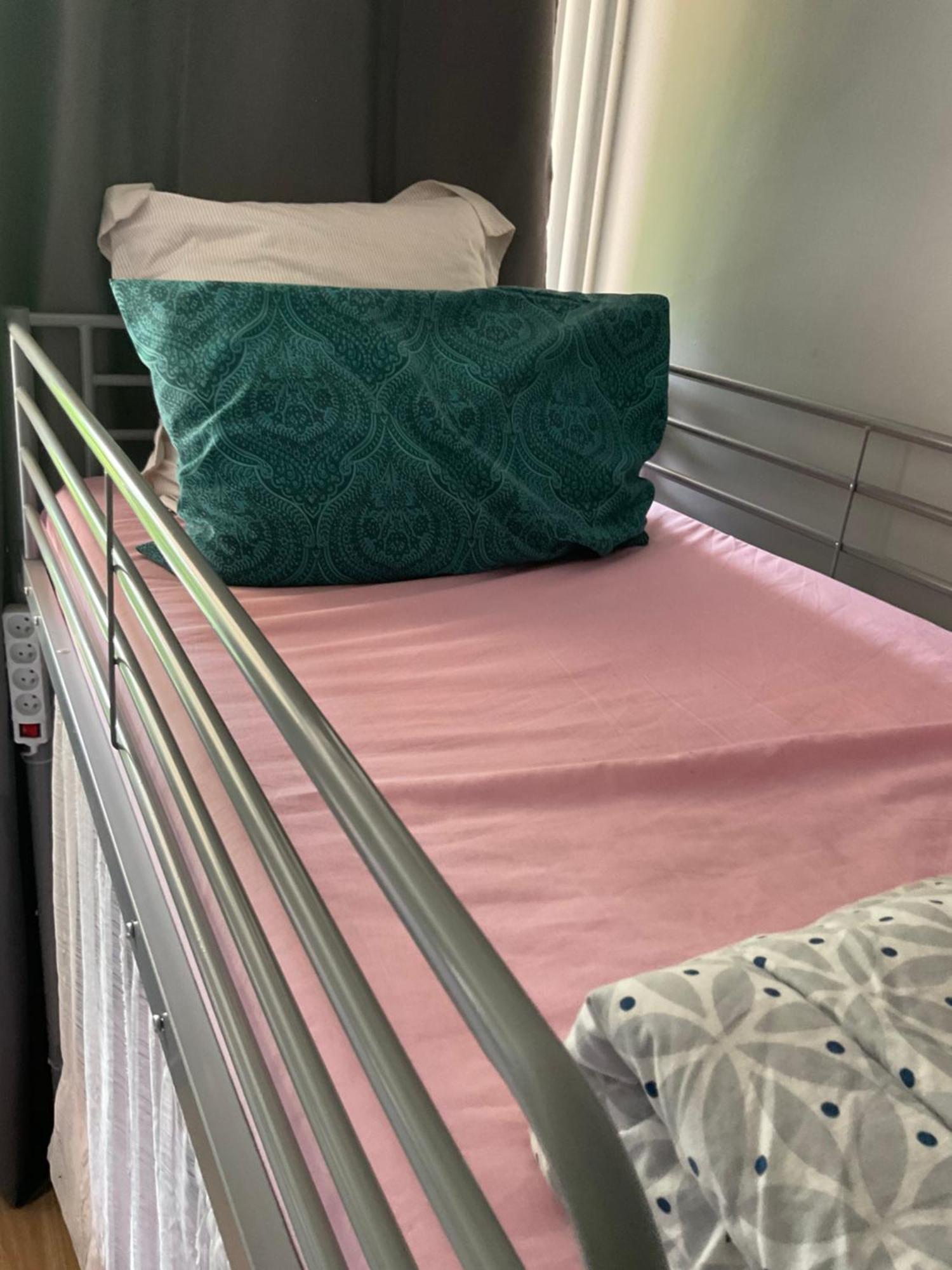 Female-Dortoir Femme -Dorm Shared Room Paris Bobigny Zewnętrze zdjęcie
